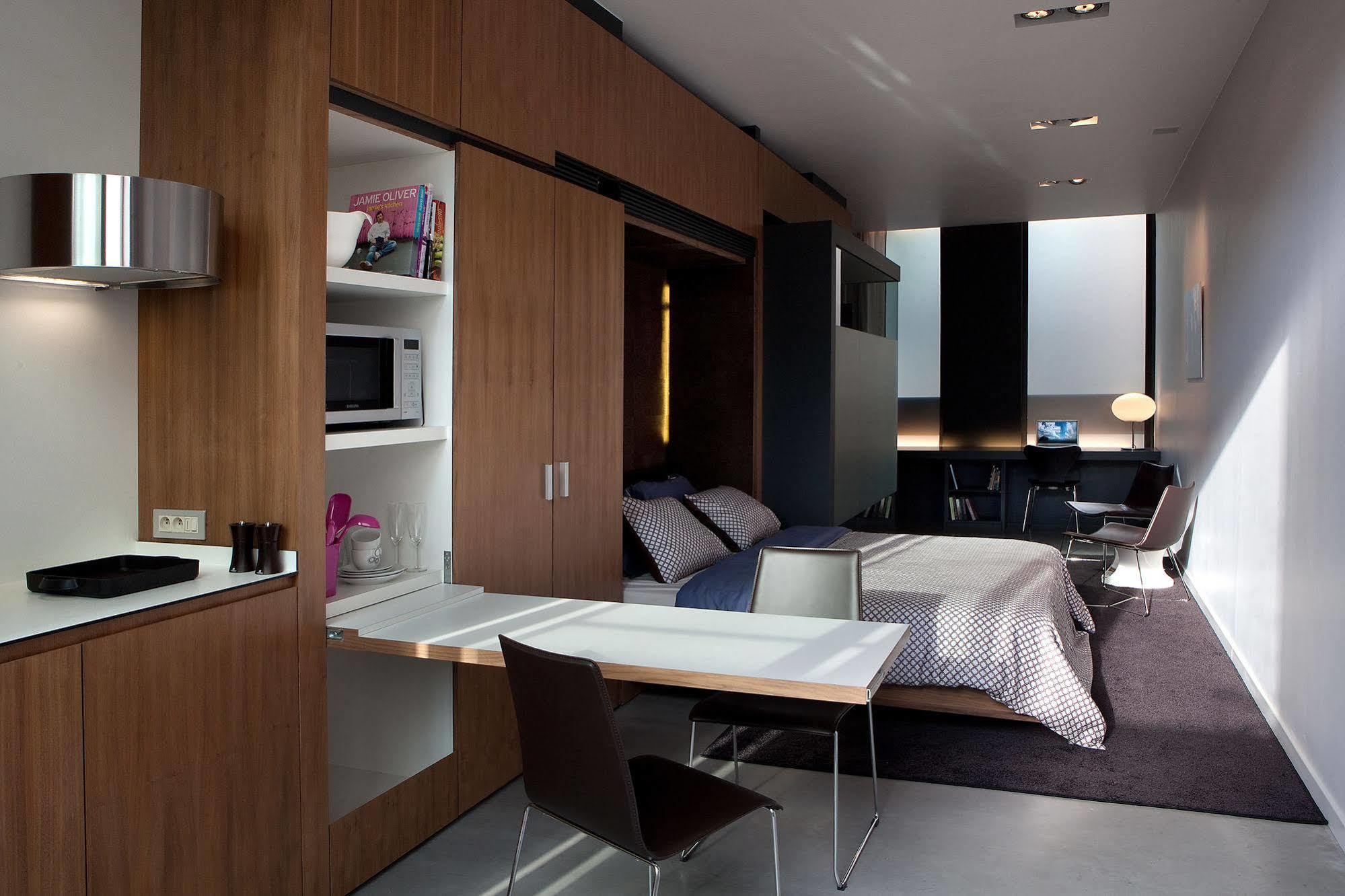 B&B Snooz Inn เกนต์ ภายนอก รูปภาพ